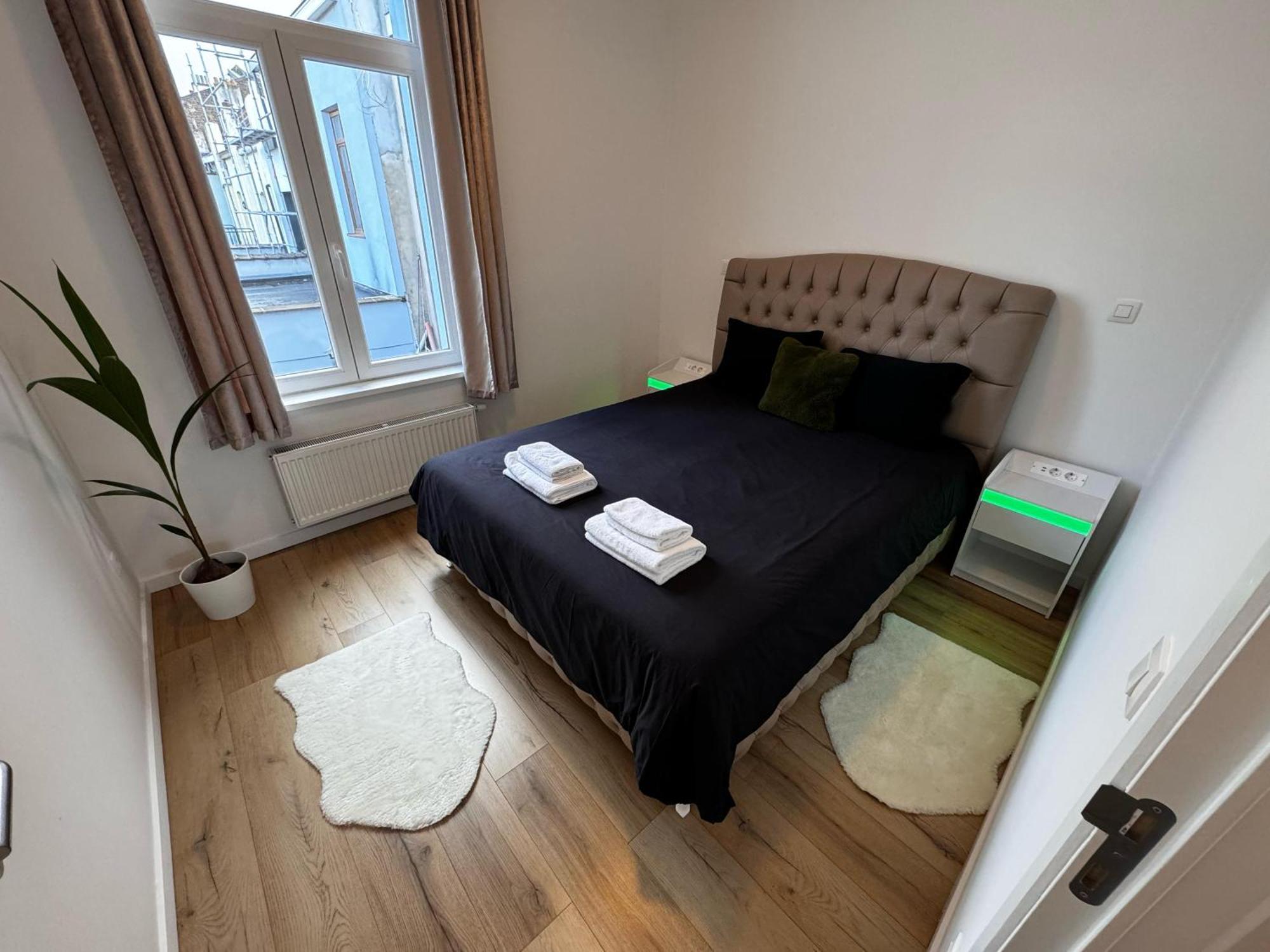 Cozy South-Up Apartment Brussel Bagian luar foto