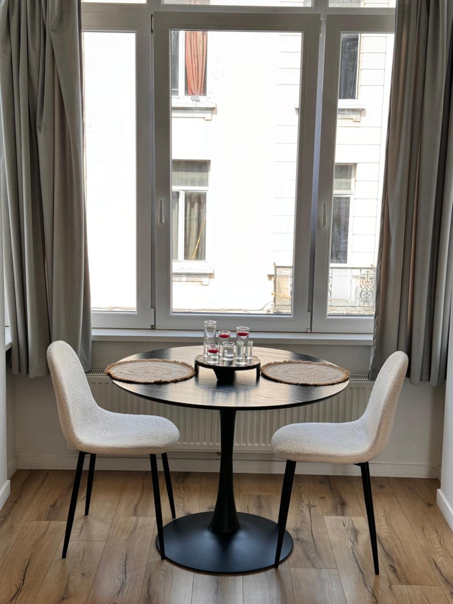 Cozy South-Up Apartment Brussel Bagian luar foto